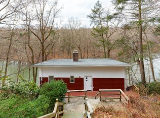 112 Old Albany Post Rd, Ossining, NY 10562