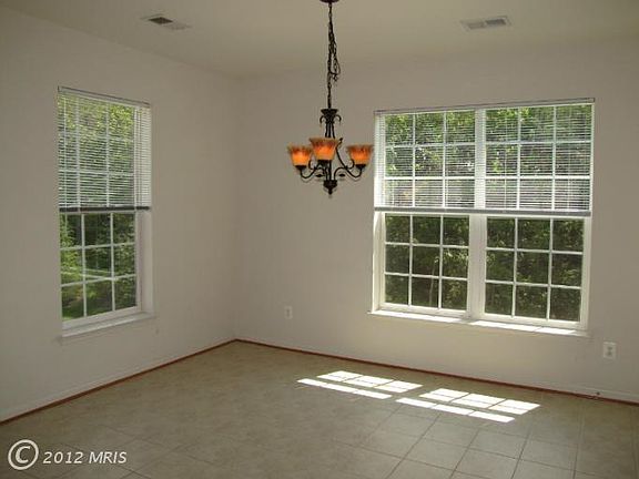 4th image of 8609 Wintergreen Ct Unit 406