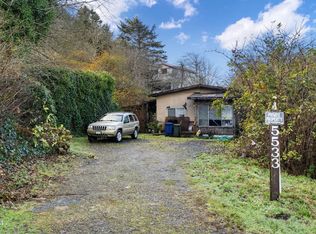 5433 NW Rhododendron St, Newport, OR 97365
