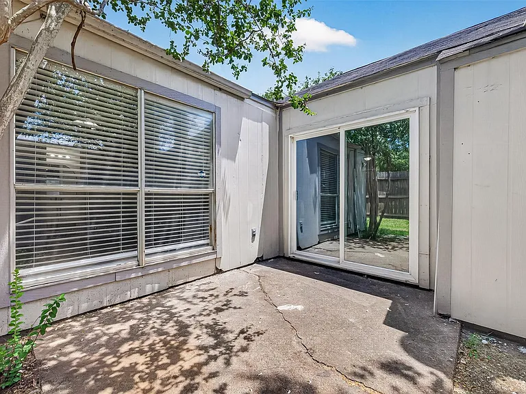 11202 Bandlon Dr — Photo 21