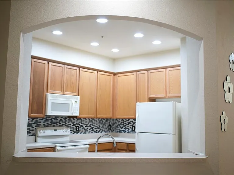3301 Whitestone Cir #105 — Photo 10