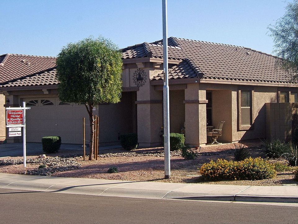 1st image of 15461 W Cameron Dr