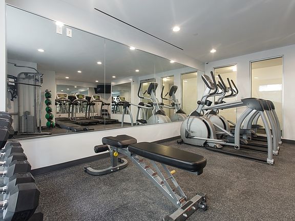 5th image of 607 W 161st St APT 6G