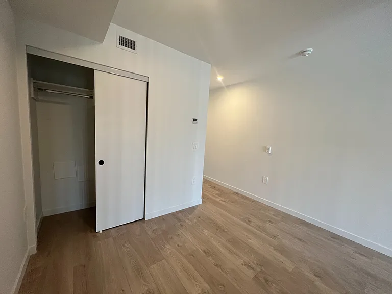 2520 Guelph St #225 — Photo 11
