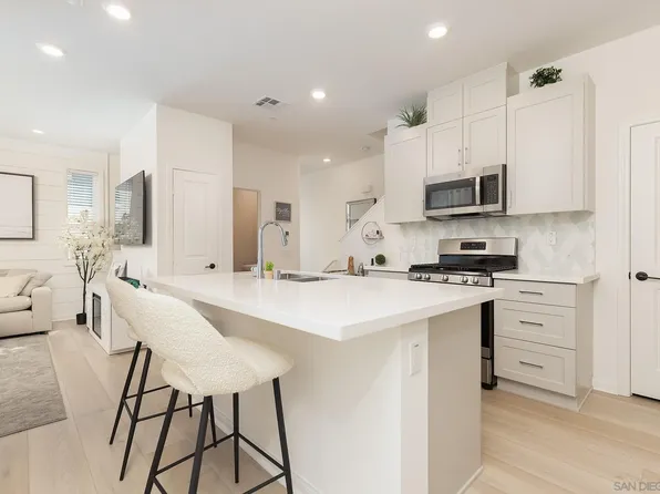 1998 Edison Ct, Chula Vista, CA 91915