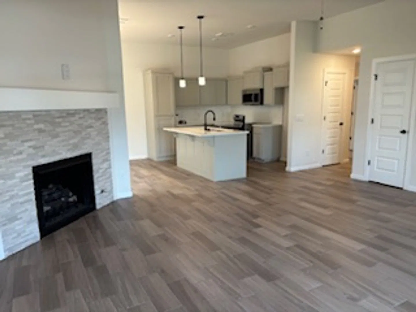 First Month Free! Great Location! — Photo 3