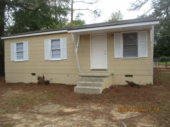 1401 W Gordon Ave, Albany, GA 31707