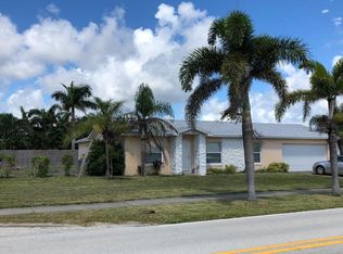 1805 N Banana River Dr, Merritt Island, FL 32952