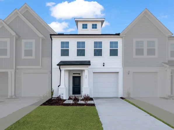 527 Eversden Dr, Zebulon, NC 27597