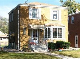 175 Martin Ln, Chicago Heights, IL 60411