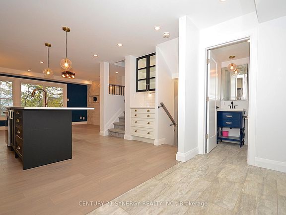 5th image of 660 Hochelaga St #26