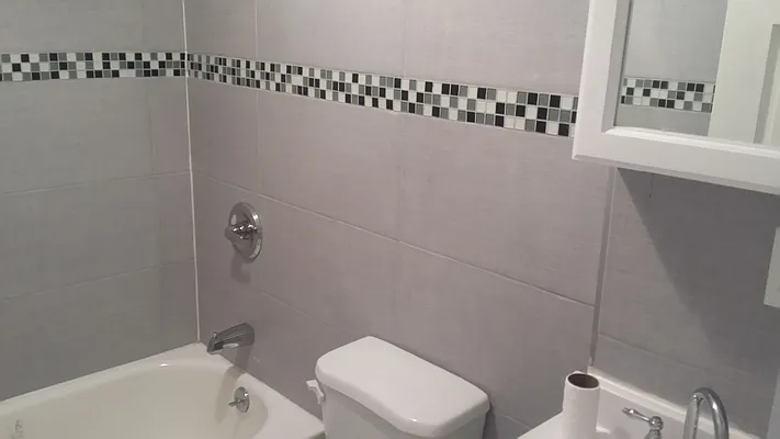 Rented by Zuz Realty | media 9