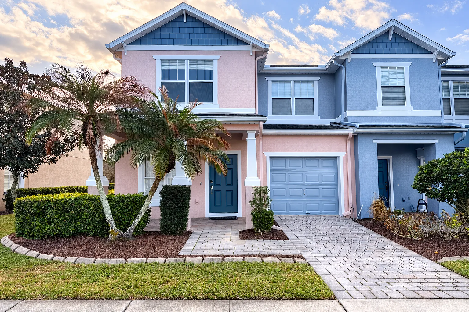 4 bed, 2.5 bath, 2004 sqft, $850 — Photo 1