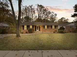 10015 Blue Coat Dr, Fairfax, VA 22030