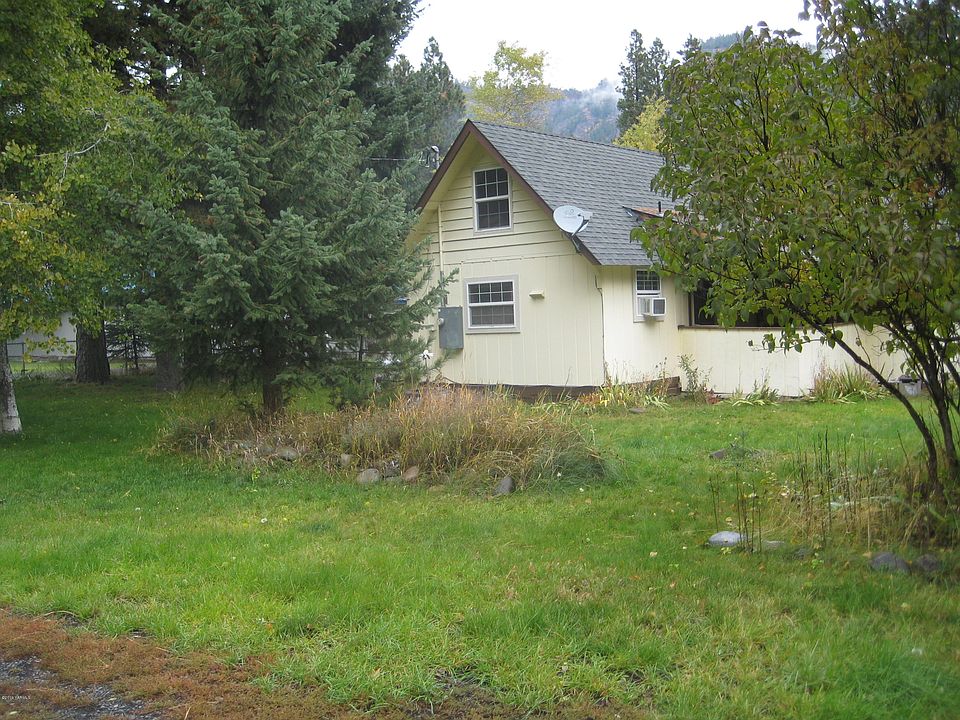 2nd image of 151 Pine Cliff Dr