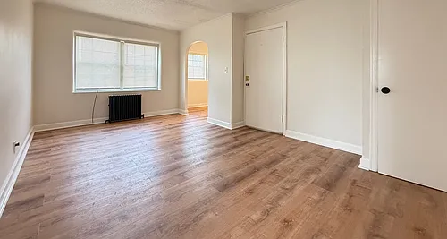 111 Colton Ave Photo 1