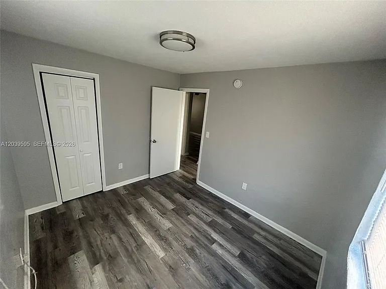 161 NW 15th St #3 — Photo 11