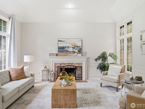 3rd image of 22226 NE 19th Street