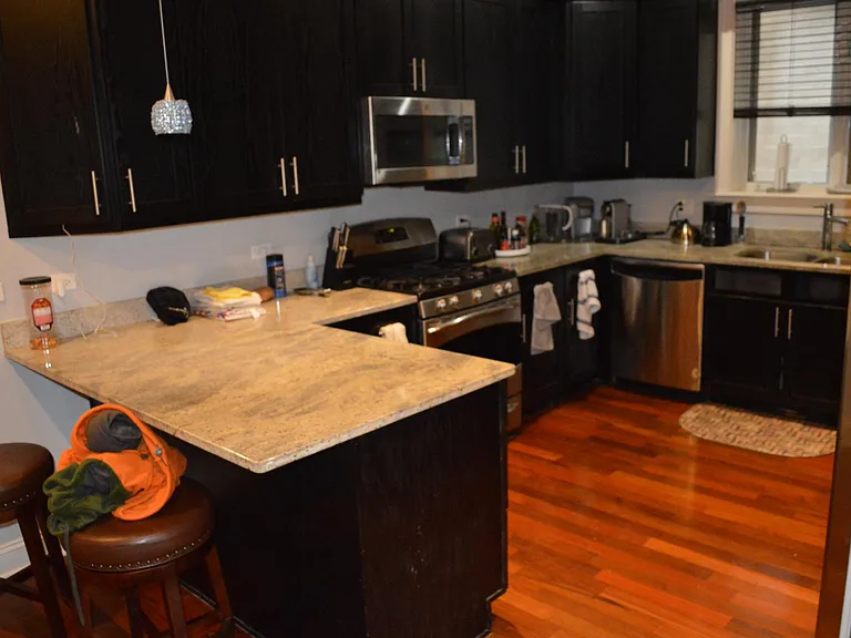 3307 N Sheffield Ave #1 — Photo 14