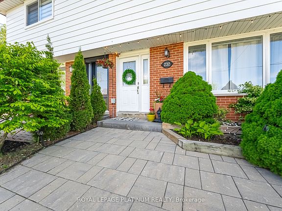 5th image of 232 Durham St