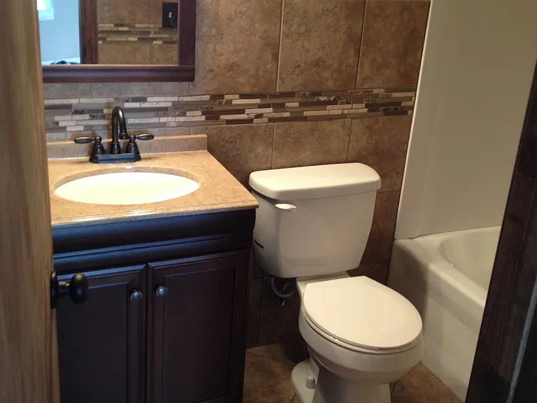 609 S Maguire St #C — Photo 1