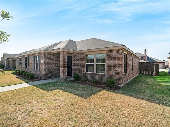 3rd image of 736 Skyflower Dr