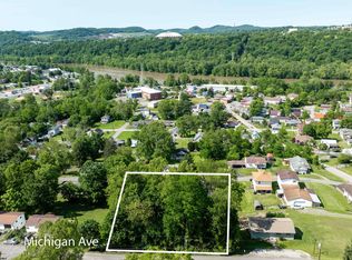 Michigan Ave, Morgantown, WV 26501