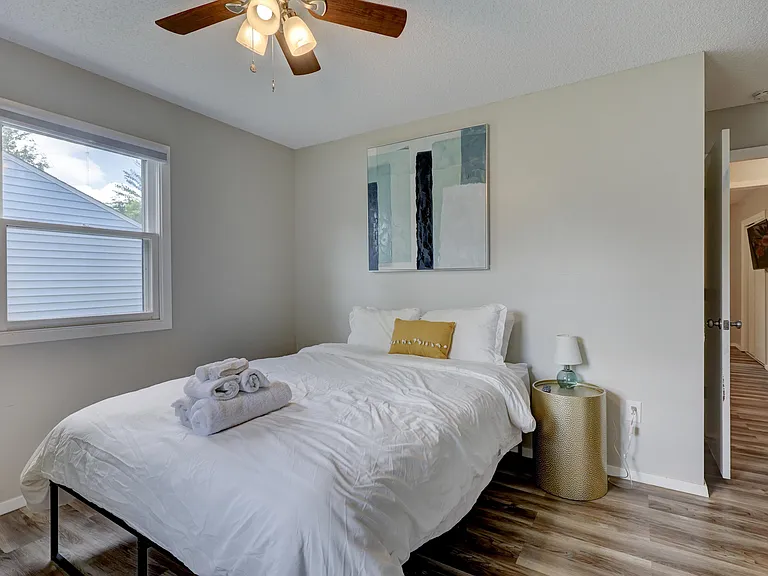 1116 Roosevelt Ave — Photo 32
