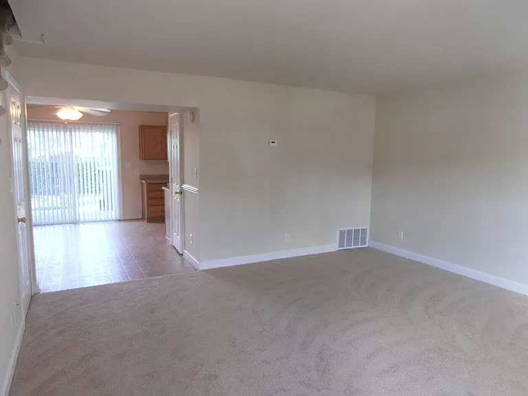 3 BR Townhome