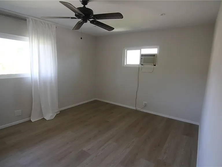 1512 N Allen Ave — Photo 12