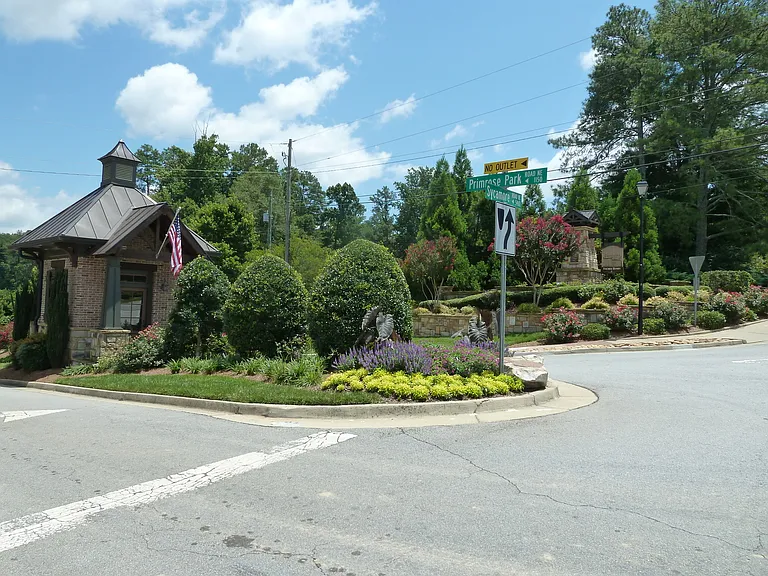 1490 Avalon Creek Rd — Photo 13