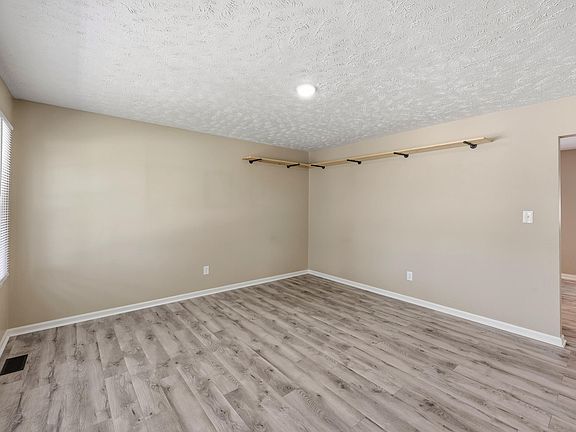 4th image of 2702 Stetson Ln