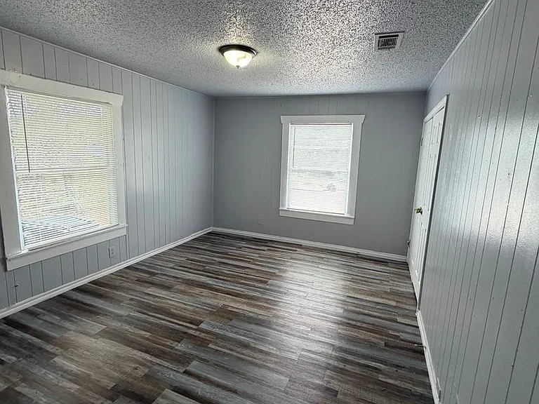 5212 Bonnell Ave — Photo 7