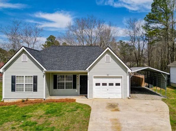 102 Whispering Pine Ln, White, GA 30184