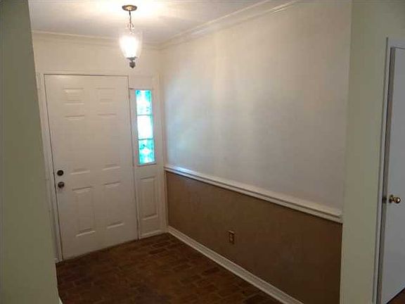 4th image of 5637 Candia Ct