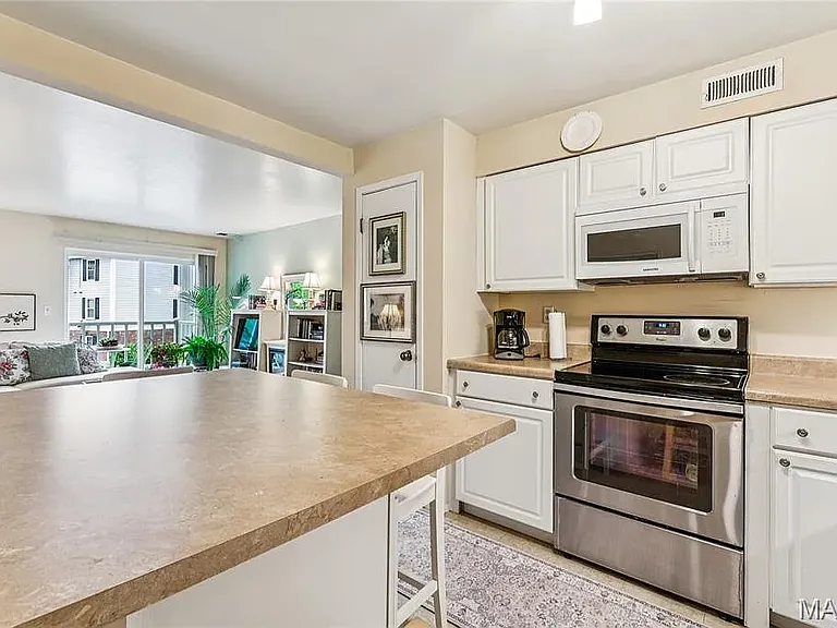 12818 Portulaca Dr #G — Photo 11