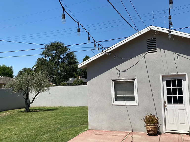 2601 Pine St — Photo 19