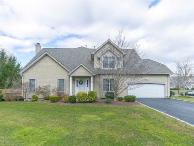 8 Cardinal Ct, Glen Cove, NY, 11542