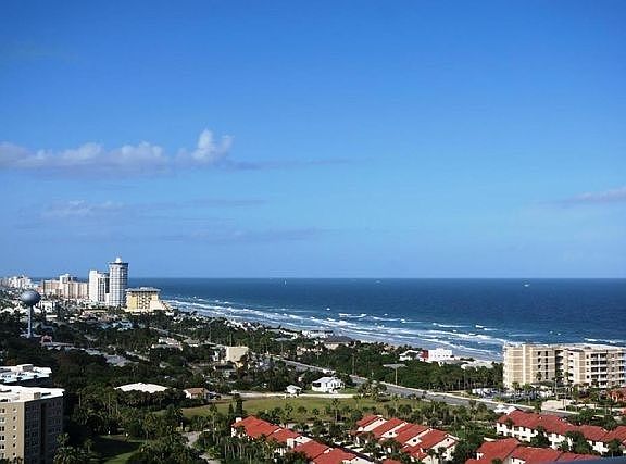 5th image of 2 Oceans West Blvd APT 2105