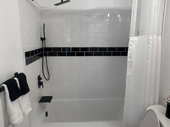 16 Southwind Lane #16, Milford, CT 06460