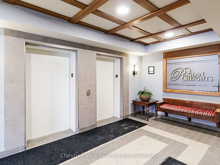 91 Raglan St #412 — Photo 4