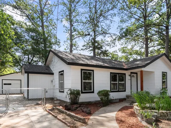 5225 Trentman St, Fort Worth, TX 76119