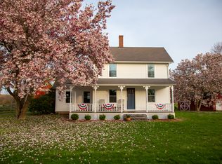 362 W Elm St, Deep River, CT 06417