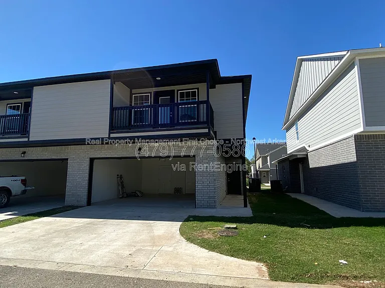 822 S Amarillo Ave #2 — Photo 4