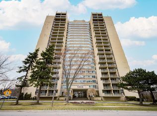 1359 White Oaks Blvd #708, Oakville, ON L6H 2R8