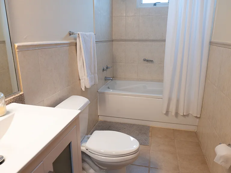 180 Palmas Dr — Photo 28