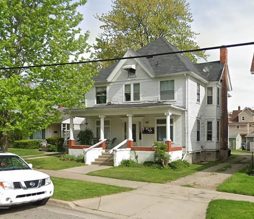 Building Photo - 604 Emmet St #5