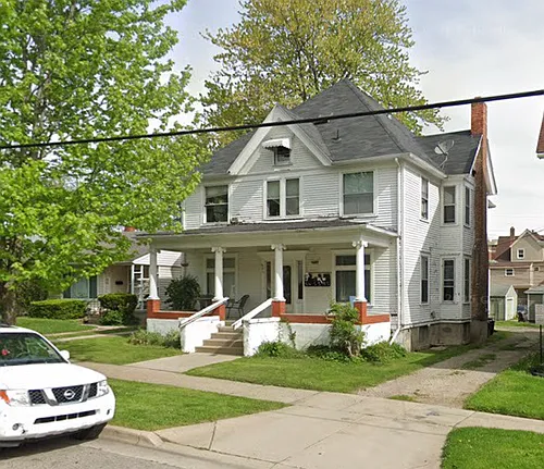 604 Emmet St #6 Photo 1