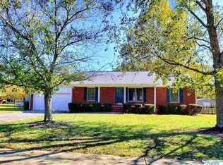 135 Tammy Gaines Ln, Huntsville, AL 35811