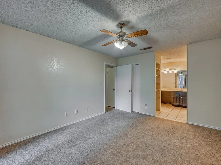 1202 Thorpe Ln #616 — Photo 14